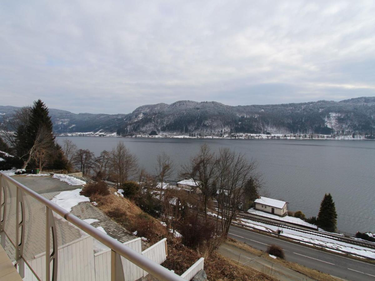 Apartment Directly On Lake Ossiach In Carinthia Stockelweingarten Bagian luar foto
