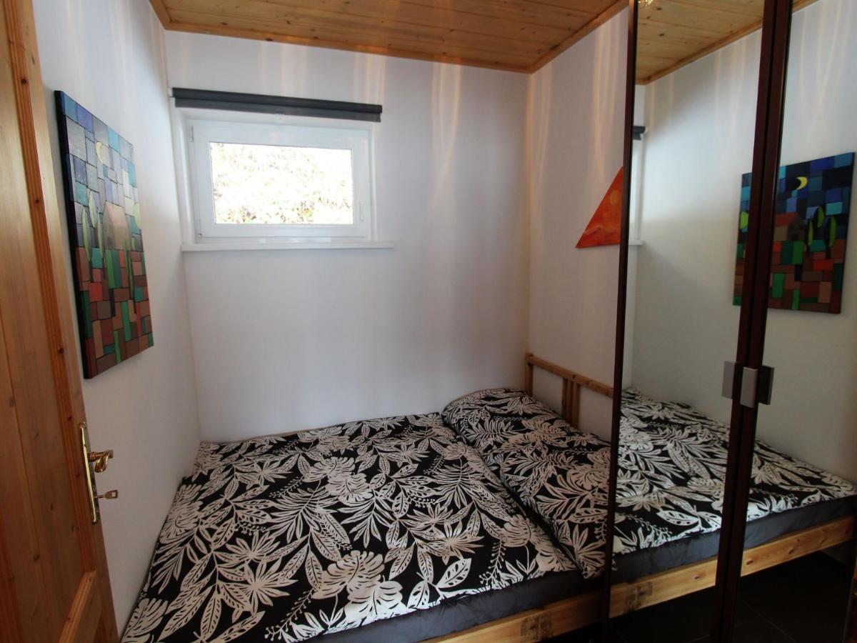 Apartment Directly On Lake Ossiach In Carinthia Stockelweingarten Bagian luar foto